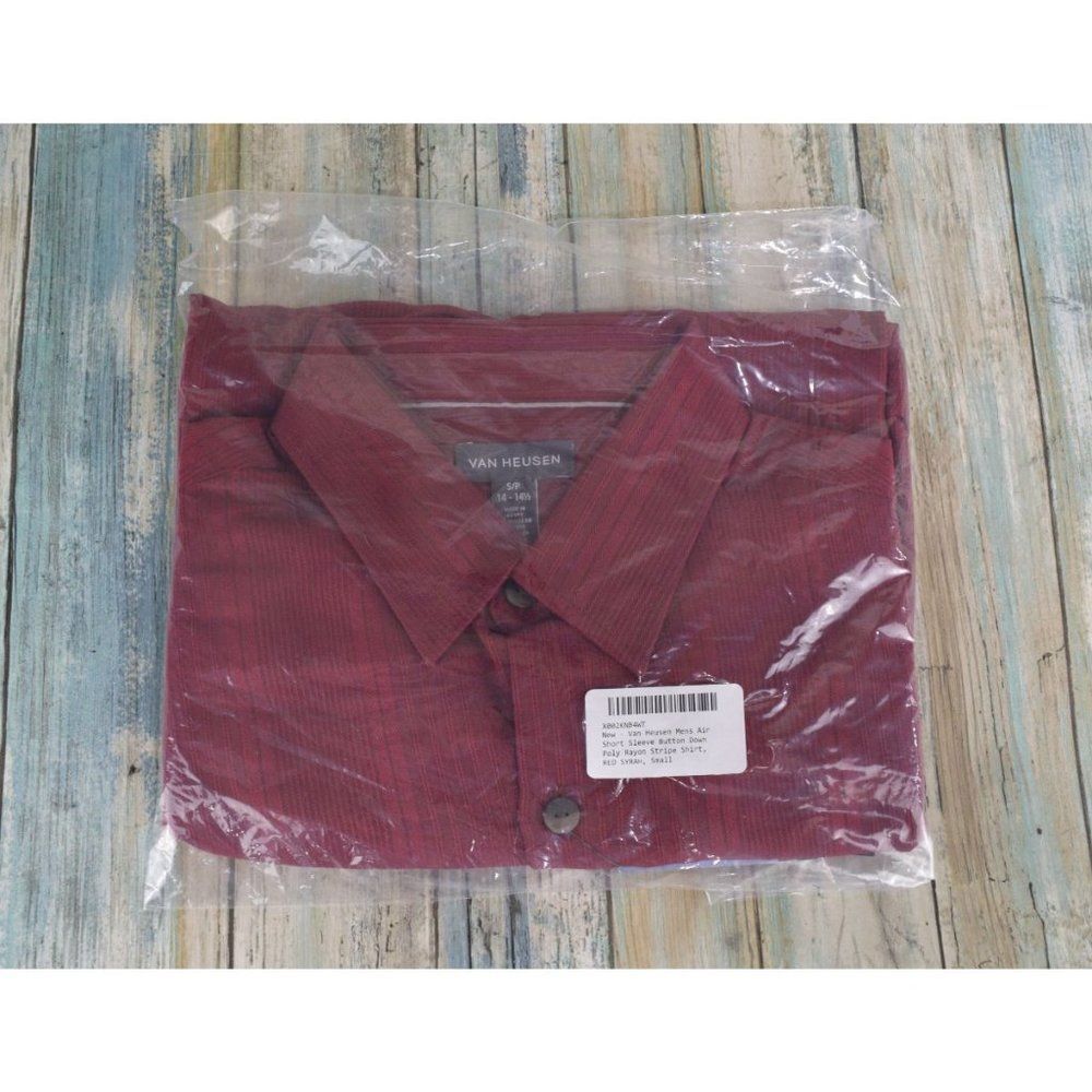 Van Heusen Air Stripe Collar Shirt Men's Size S 14 / 14.5 Button Front Red Syrah